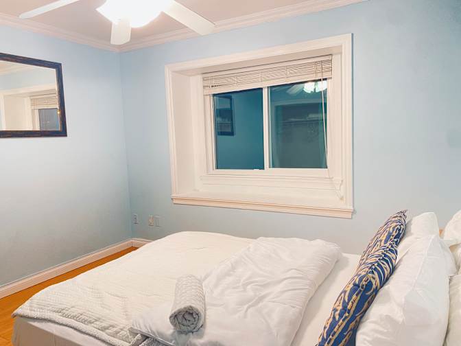 Mohammad's room