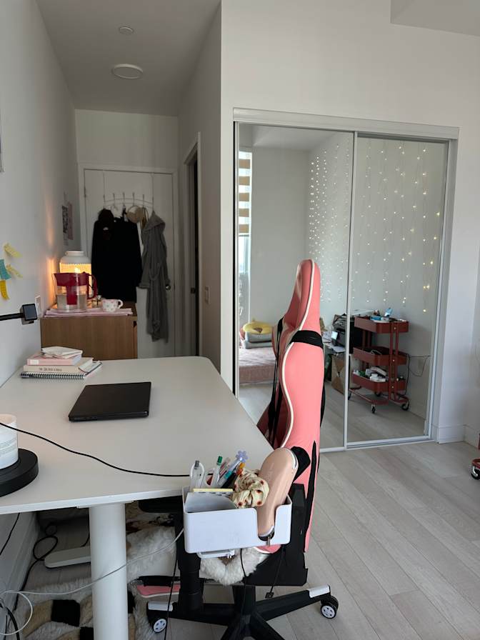 Jay's room