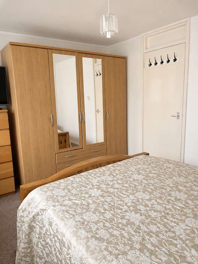 Haris's room