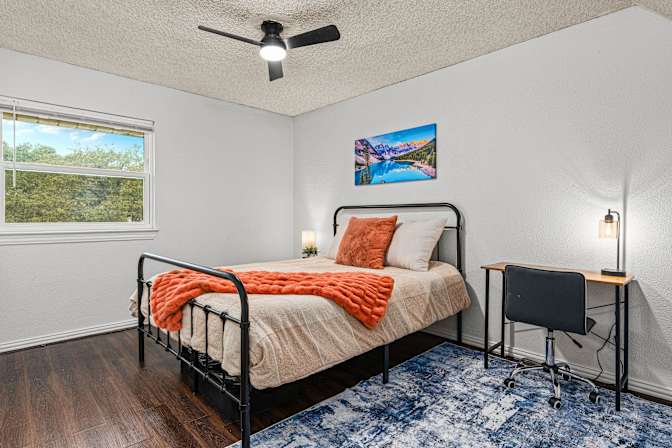 Francene's room
