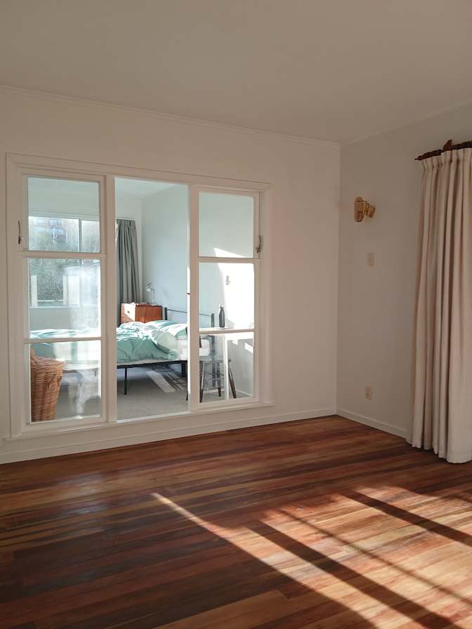 Lesley's room