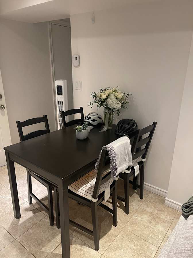 Evelyn's room