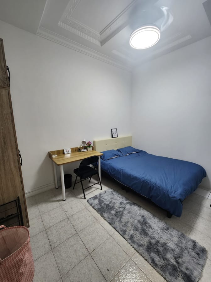 Seow yao hua's room