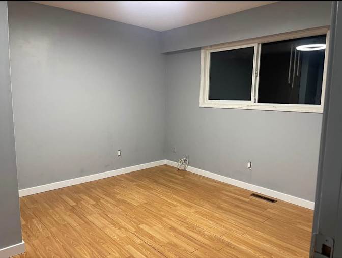 Tara's room