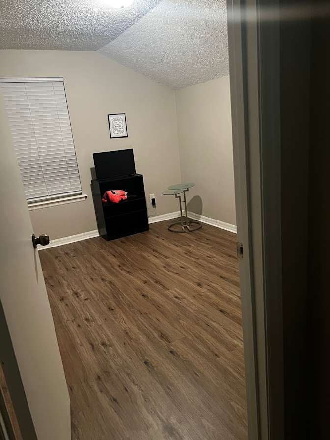 Warren's room