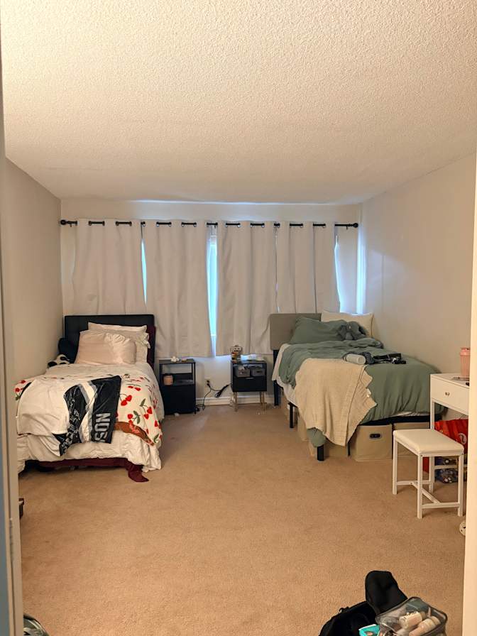 Aisha's room