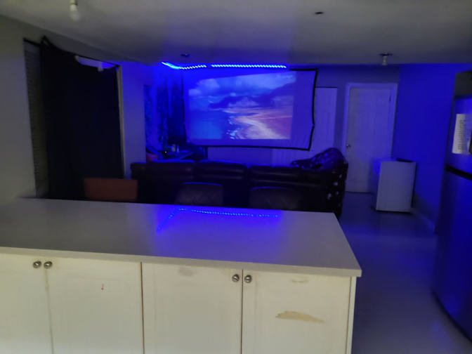 Eddy's room