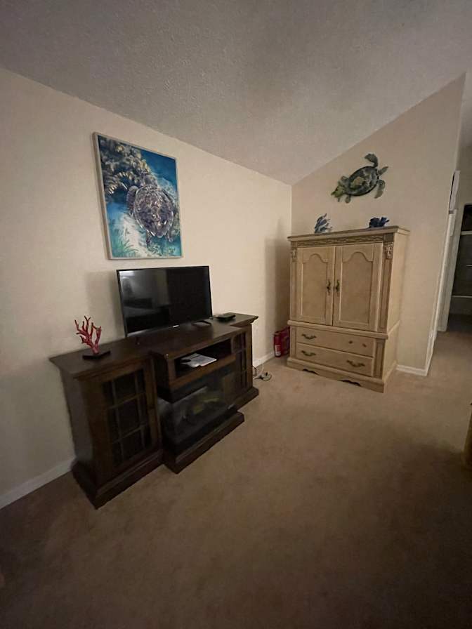 Gail's room