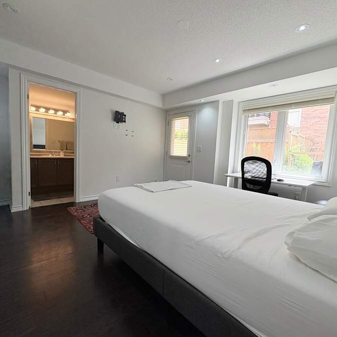 Tarik Towfeq's room