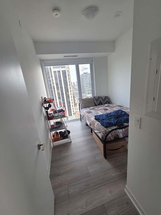 Faye's room