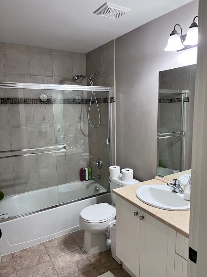 Basement Suite at Panorama Sullivan area in Surrey's room