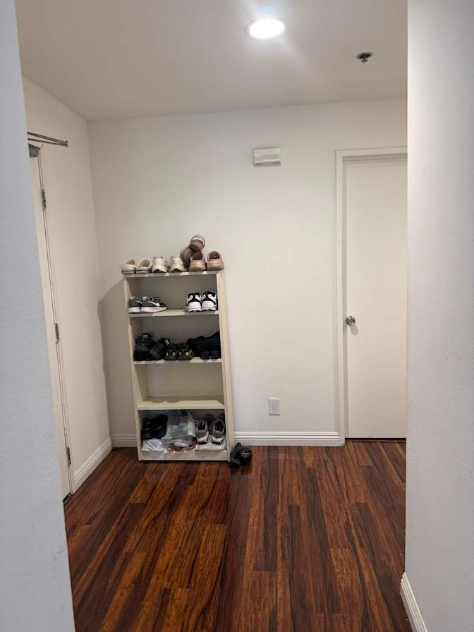 Isha's room