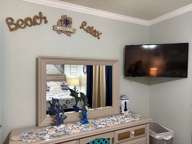 Jocelyn's room
