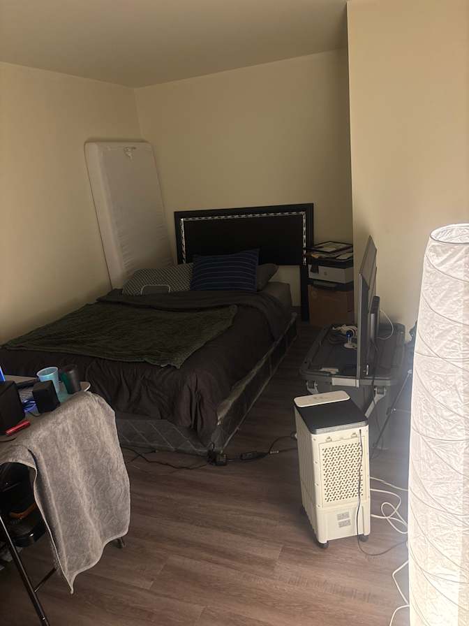 Malach's room