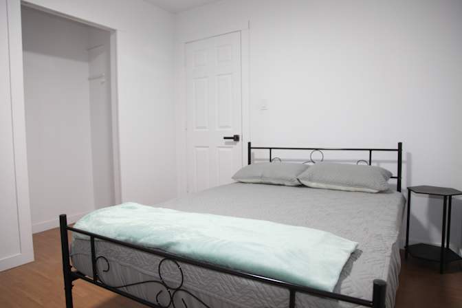 Teresa Tran's room