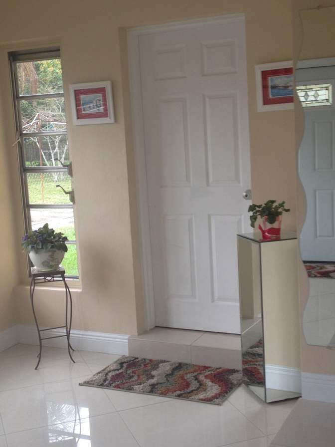 Giuliana De Silva's room