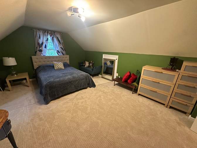 Alvinga Ambrazas's room
