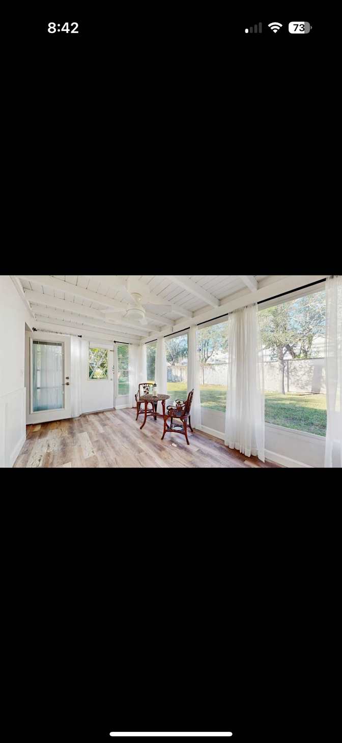 Mayerlin's room