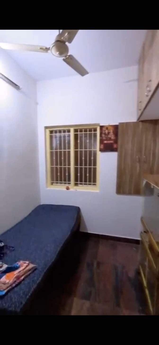 Jawahar's room