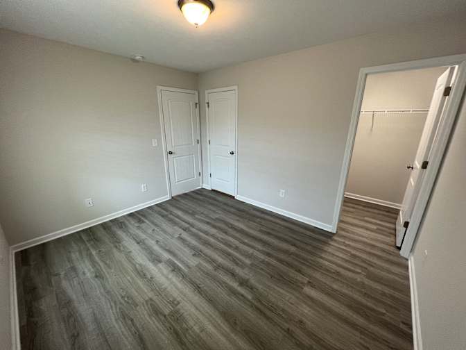 Alcove Rooms's room