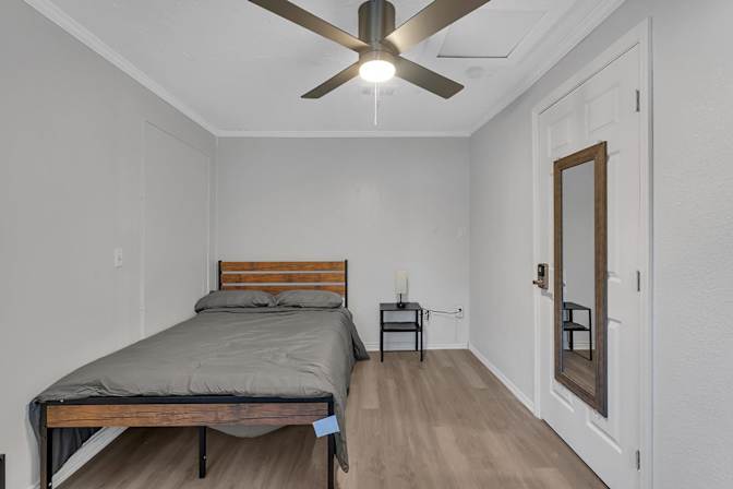 PadSplit's room