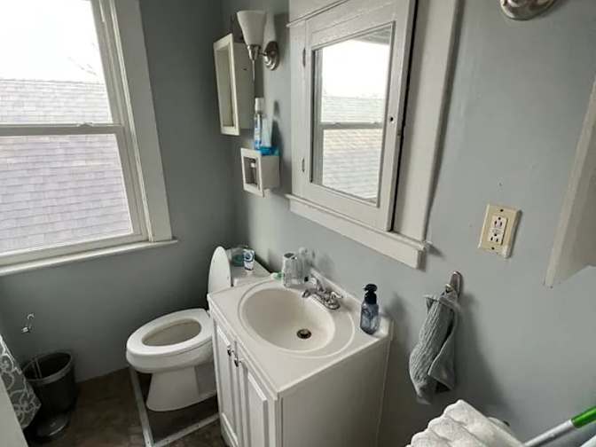 Tonya J. Dubose's room