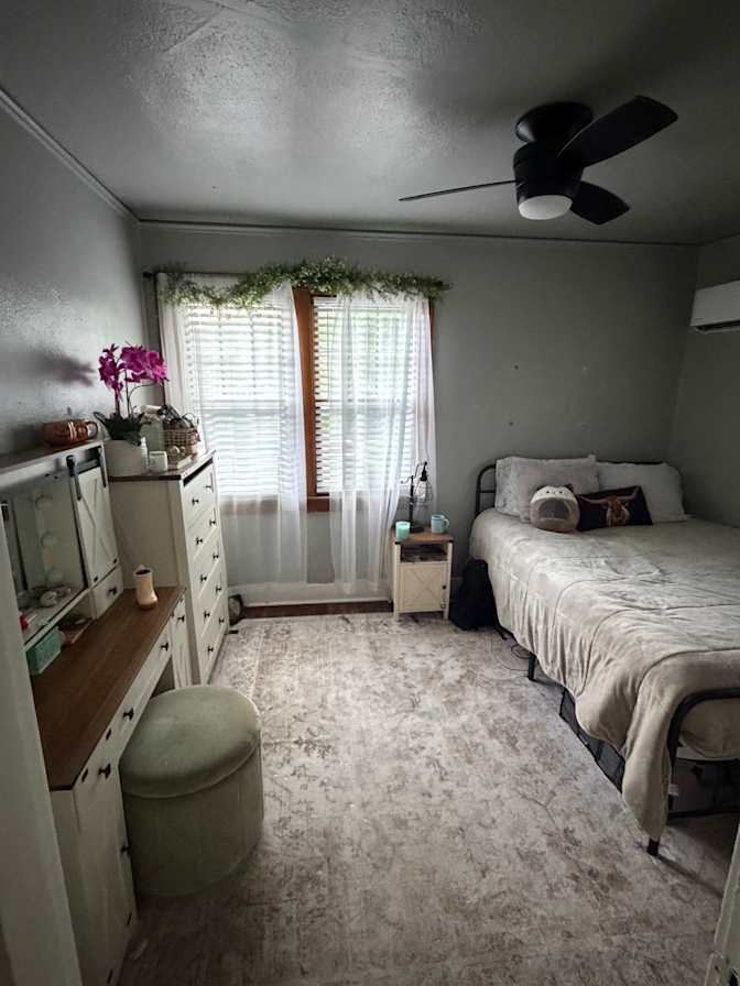 Sydney's room