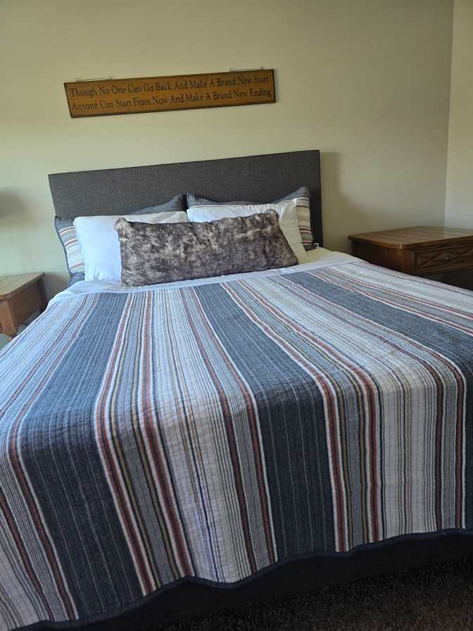 Jer Camot's room