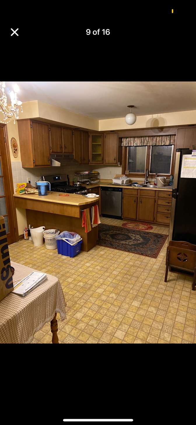 Felix's room