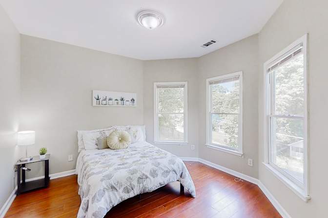 PadSplit's room