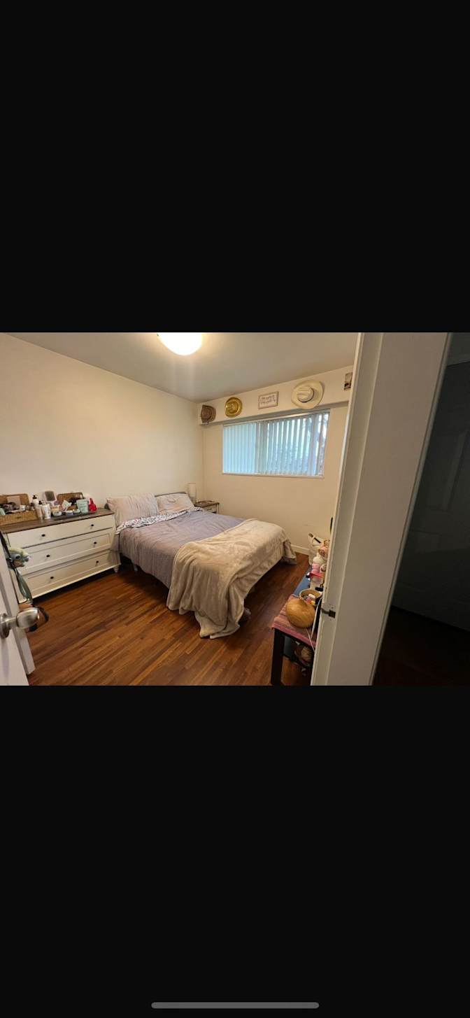Eleanor's room