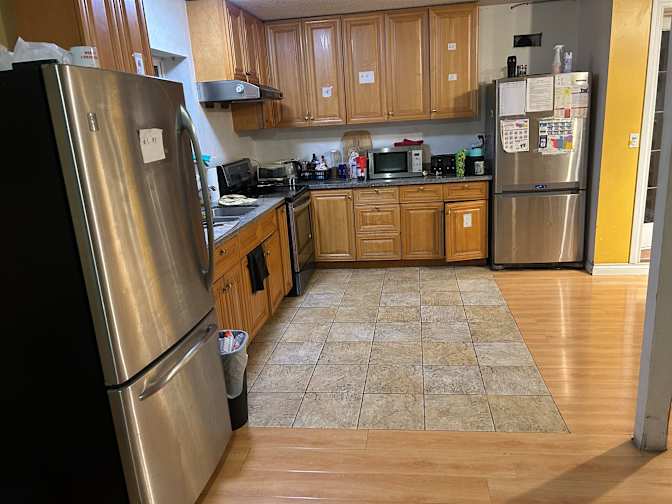 Hanan Attazada's room