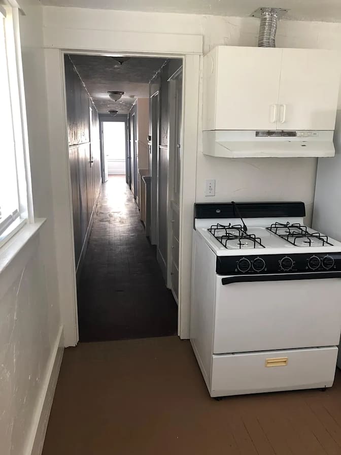 Houston Management Co's room