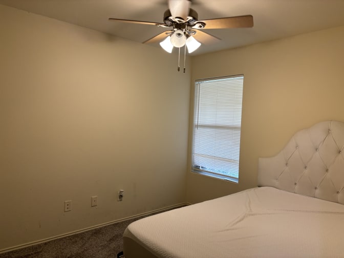 Hai's room