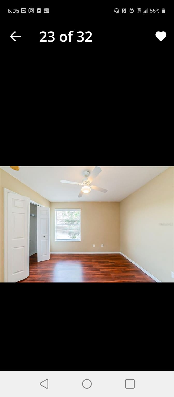MaxiGrams's room