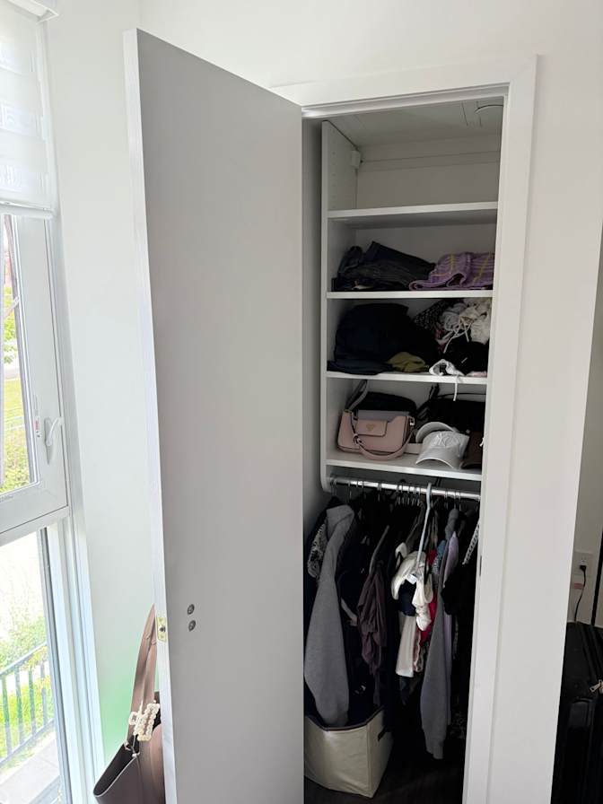 Simran Malhotra's room
