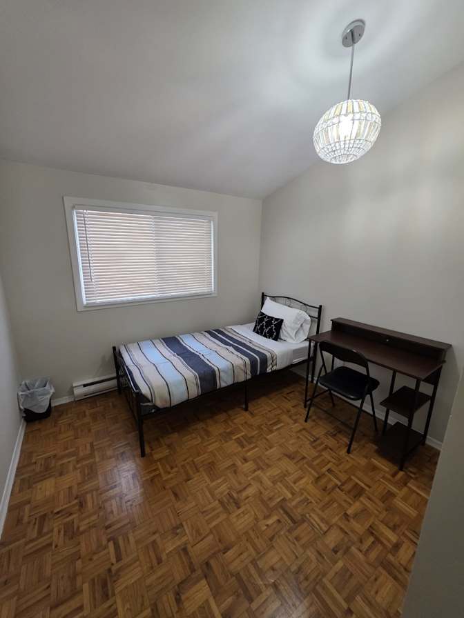 Gozy's room