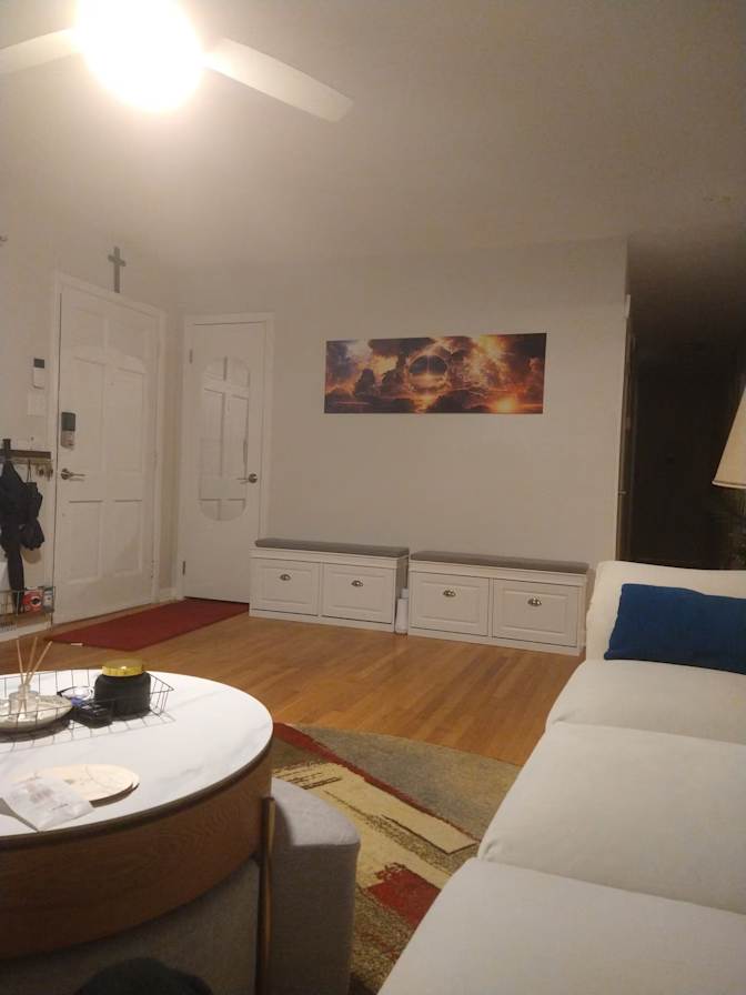 Alcove Rooms's room