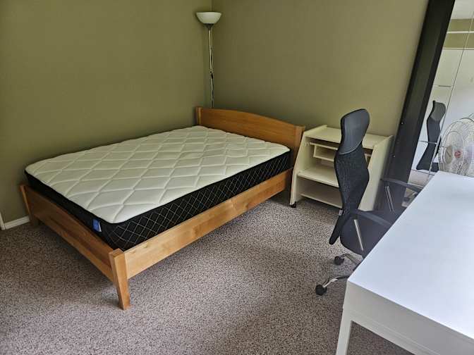 Lorne's room