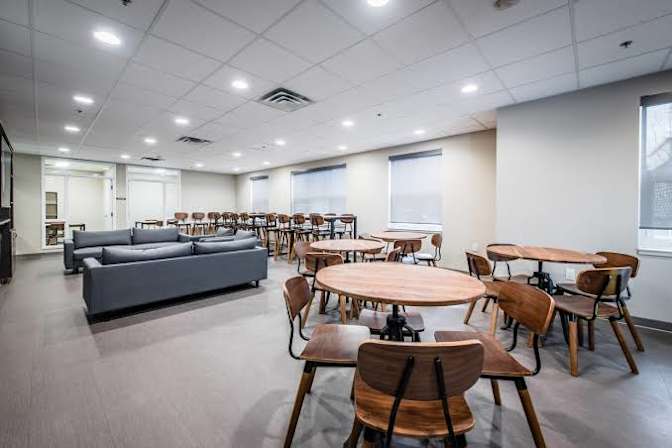 Clinton Ufomba's room