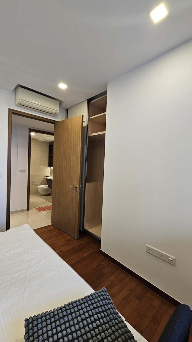 S Y's room