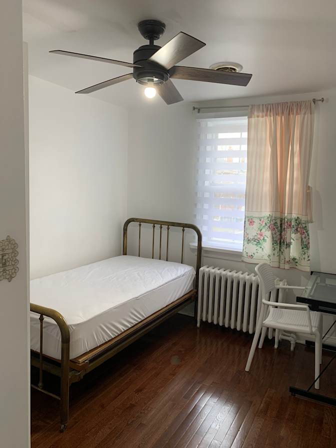 Taj's room