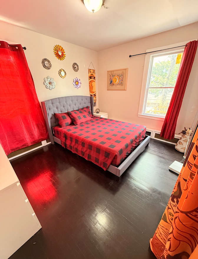 Ella's room