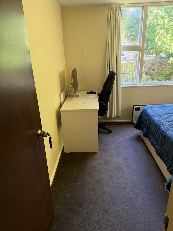 Linda A.'s room