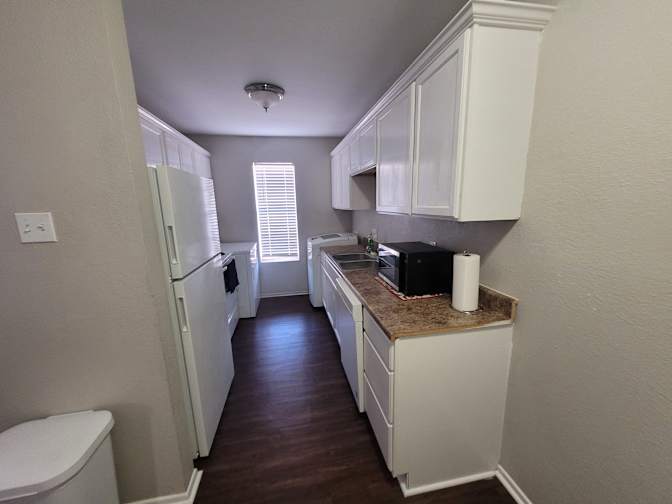 Promise Land Apartments's room