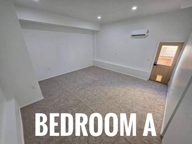 HomeCrew's room