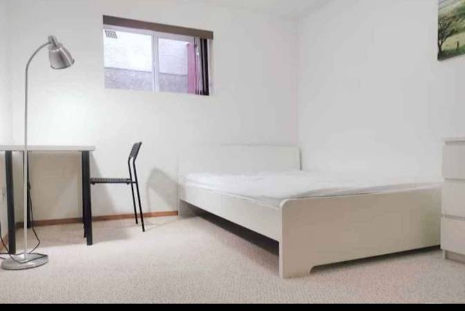 mino's room