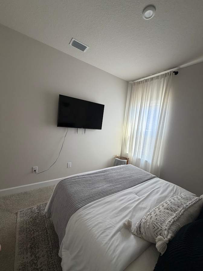 Jaclyn's room