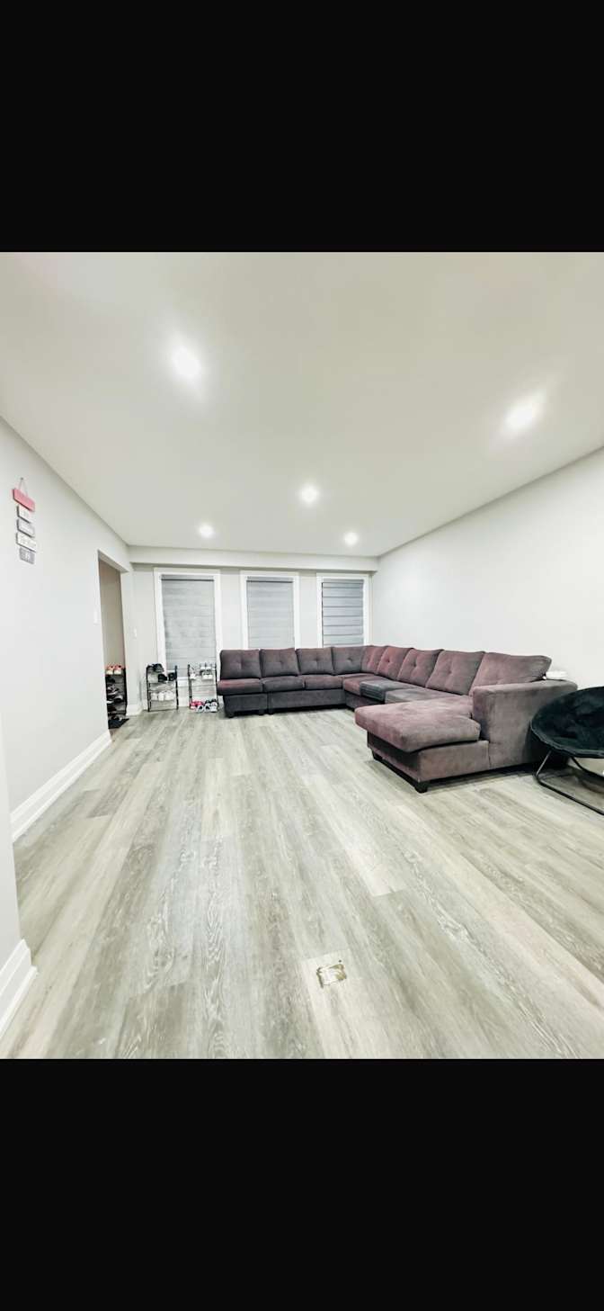 SHUBHDEEP's room