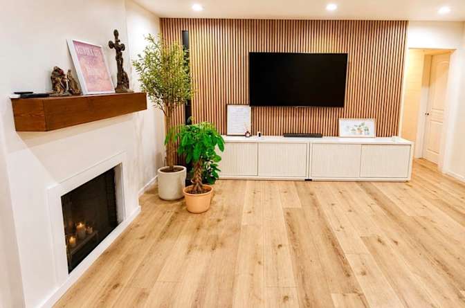 Anh Nguyen's room